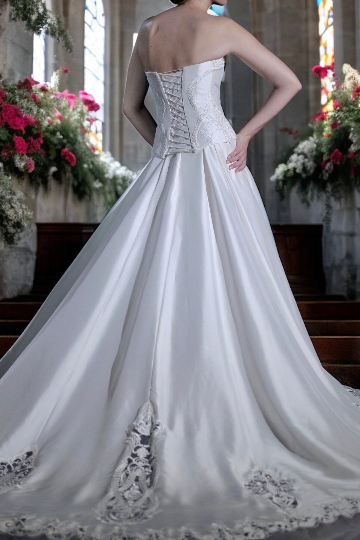 Zaliki - bridal Collection - Bridal - Classic - Silk - Melanie Jayne