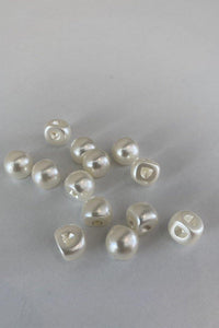 Pearl Buttons, Full Ball - Packet of 10 -Haberdashery - haberdashery -notions -- Melanie Jayne